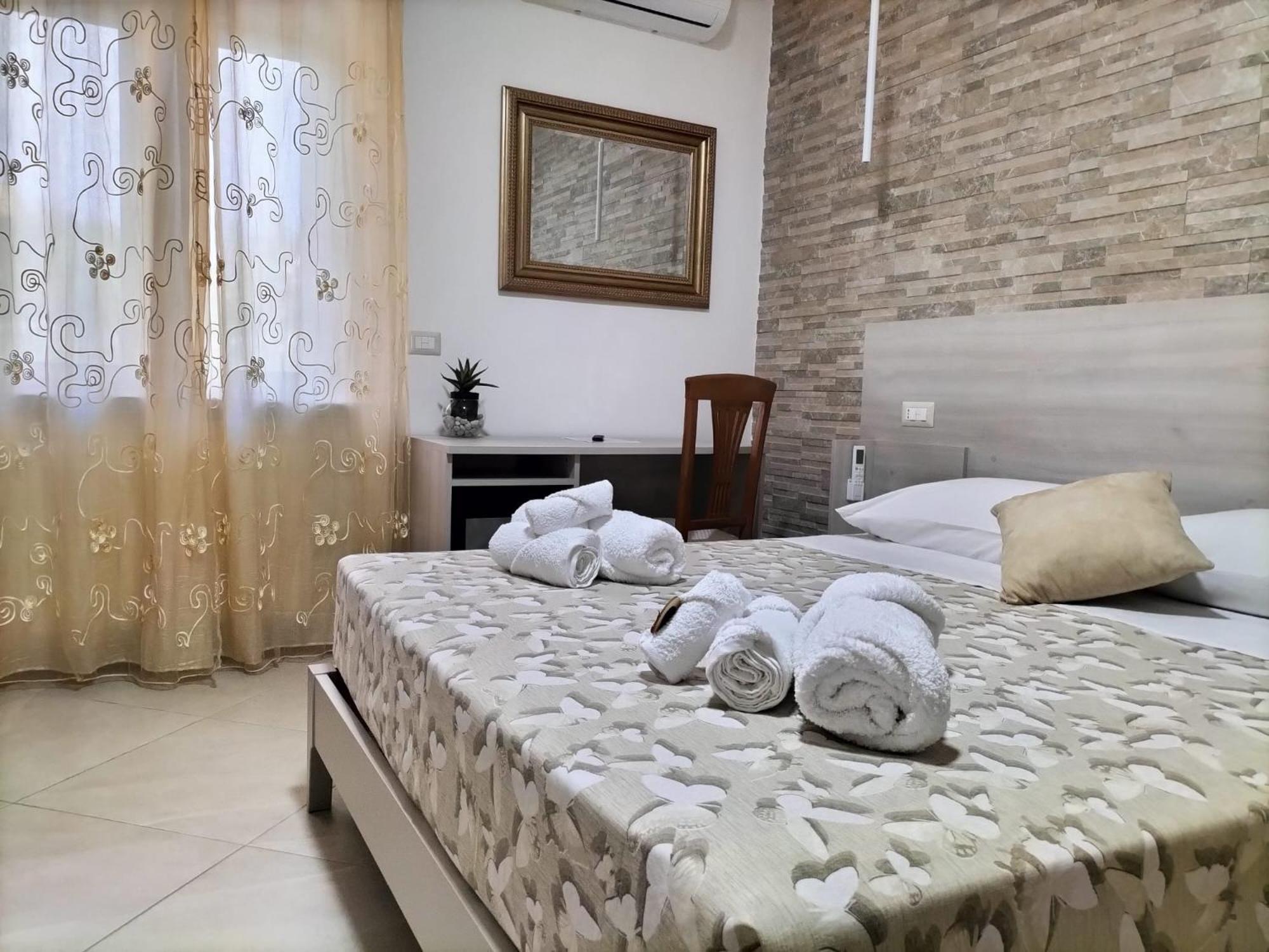 Hera Tropea Rooms Экстерьер фото